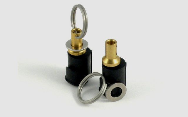 Hobie Seatback Adjustable Plug Kit – 81265101